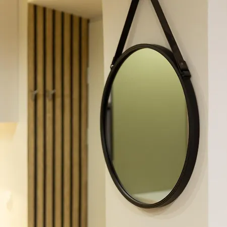 45 M2 - Garage - Paris La Défense 8 Min